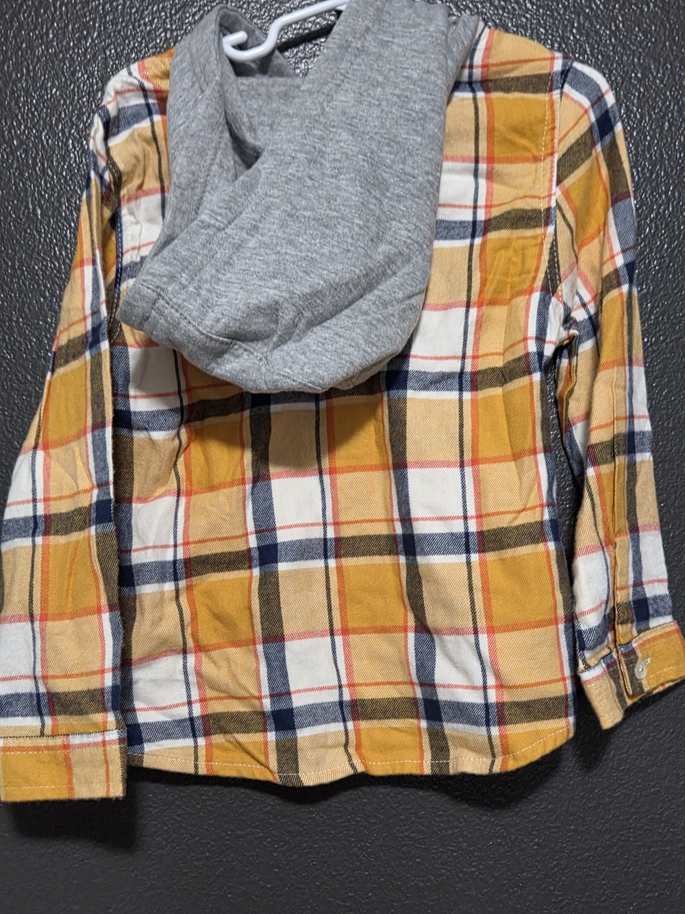 Bundle Of Two Okie Dokie Sweater And One WN Plaid Shirt - Kid - Picture 3 of 7